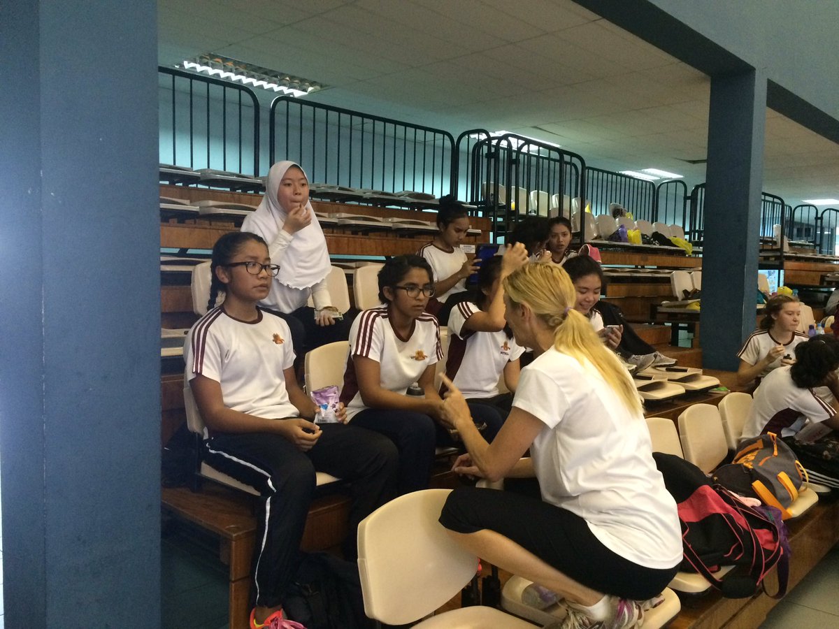 JIS_Netball's tweet photo. Amazing second game! 0-12! Snack break then back on for final game for today. Mrs Poulain looking pleased. https://t.co/K3vQDn5Loq