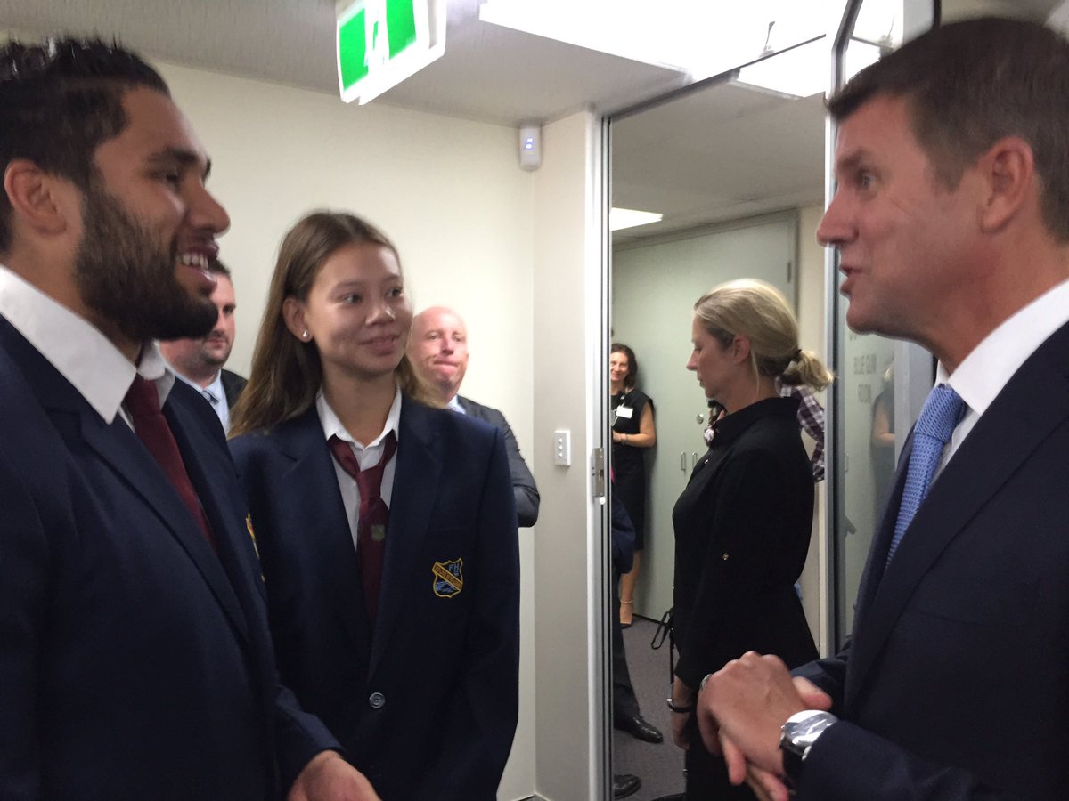 DebEdwa1's tweet photo. I support #Fistsdown #TeamFairfila @mikebairdMP @NedMannoun @fairfieldh1 https://t.co/DklzPOdqB3