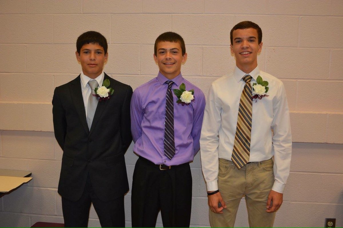 djsnyder8's tweet photo. Happy Birthday Joe. Hope it was great man! 🏀💯 @Joe_Mehalik https://t.co/yjnJAhEUGj
