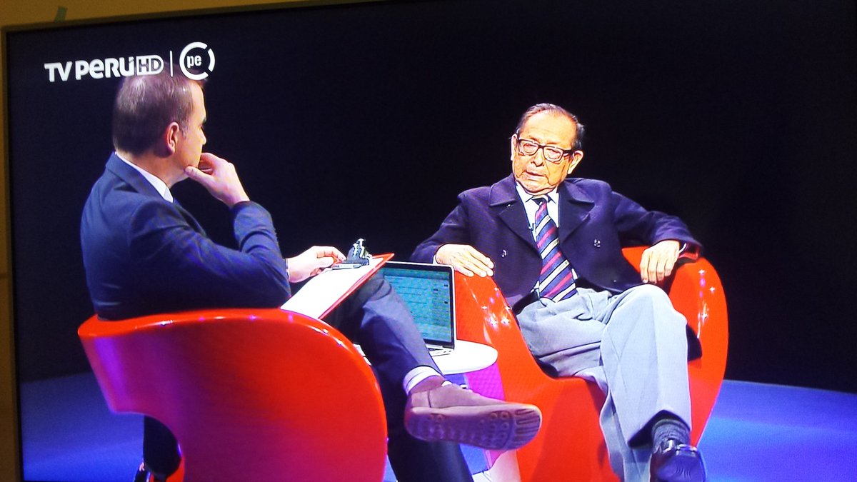 markofelix's tweet photo. viendo a #edmundocruz junto a @eldiarionegro @CasaTomadaTV 
via @TVPeruPE https://t.co/VQWfbJEYFd