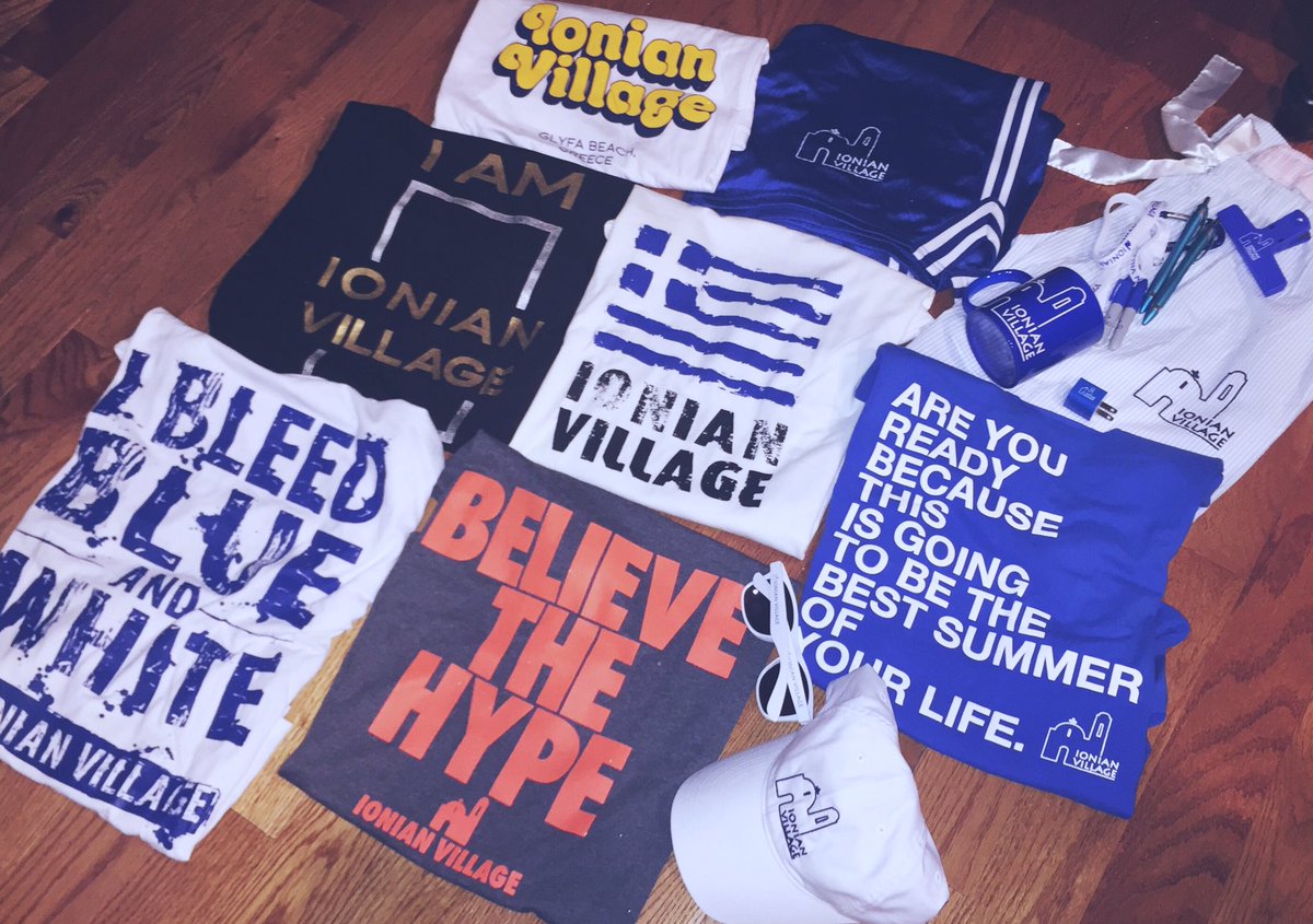 demetroulaaaa's tweet photo. So my mom discovered the periptero and I got two boxes full of IV apparel today😂🇬🇷 #iv2016 @ionianvillage https://t.co/RkLxt8gTDk