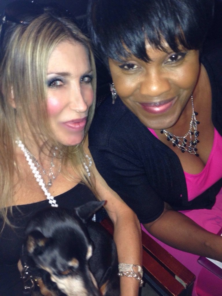 HeatherMTVnews's tweet photo. Run through #VaginaMonologues cast-mate #DeeFreeman https://t.co/pc542FwFGQ