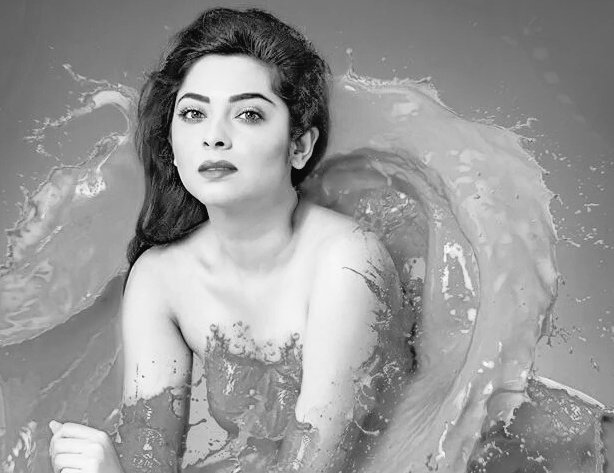 SonaleeFC's tweet photo. Just 16 days left!!
Soo sonalee holics are u ready!
@meSonalee https://t.co/QlIDbkgDs4