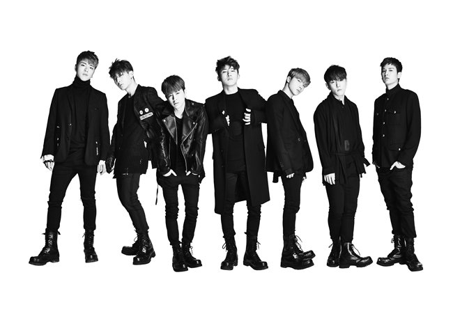 Kkorepo's tweet photo. iKONの皆さん、待ち遠しいですね！＃iKON　のカムバック切迫、現在新曲MVの撮影中！
https://t.co/ltl9juSIng https://t.co/RO3w4XL3to