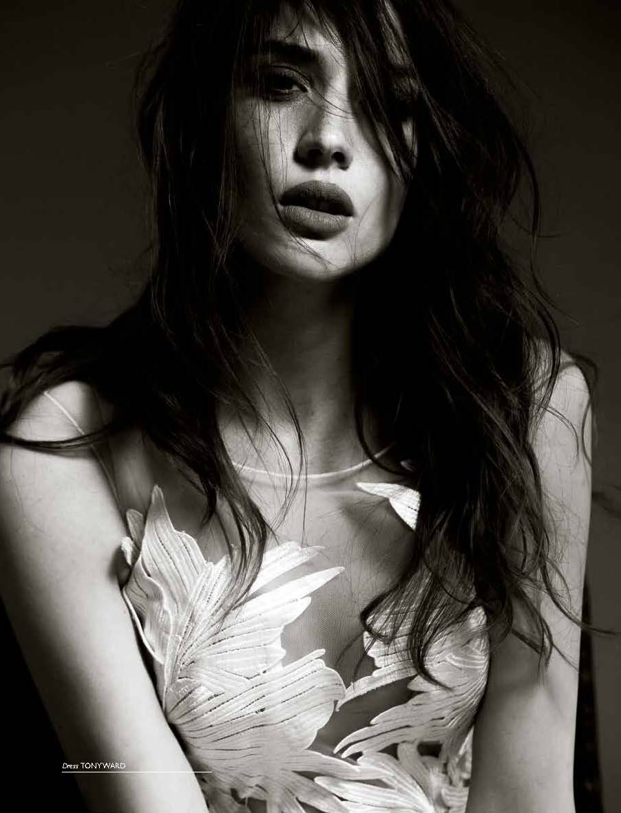 RDVdelamode's tweet photo. Editorial - Bride Wars #Tonyward #hautecouture #bridal #newissue #rendezvousdelamode https://t.co/DUIt9wTvA0