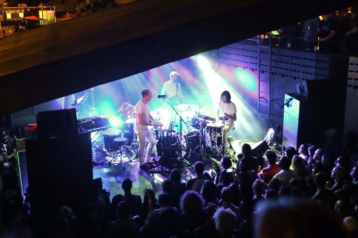 LEVITATION's tweet image. .@caribouband at @mohawkaustin 

Photo by @thisisminnow