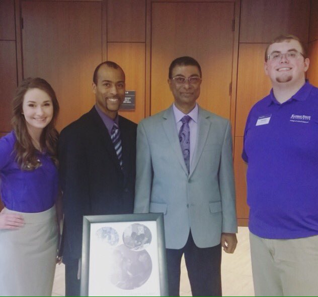 Love having the opportunity to promote #diversity on campus with our <a href="/KStateArtSci/">K-State Arts and Sciences</a> Family. 💜😻 <a href="/ArtSciDiversity/">KSUArtSciDiversity</a>