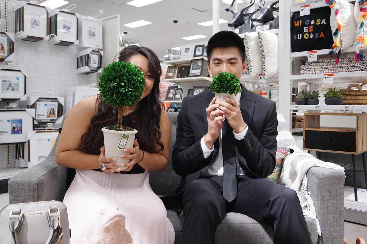 itsmepatrishy's tweet photo. At a place college students call home xD @Target #SpringBall2016 https://t.co/9jZkk5QeuP