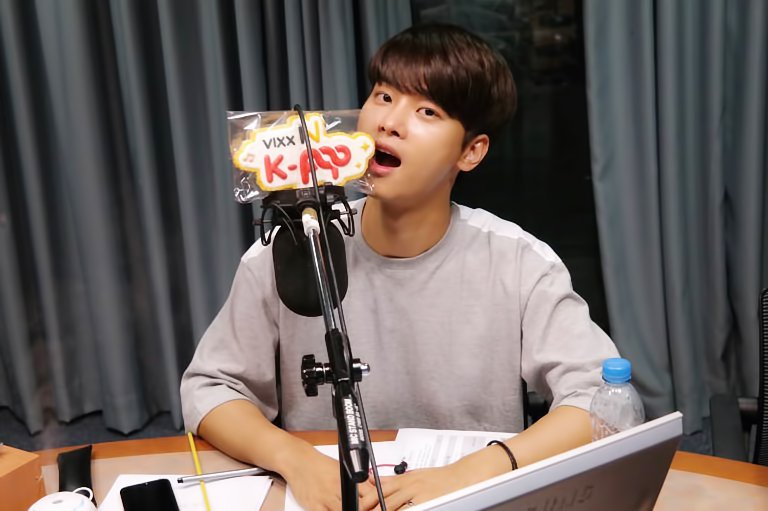 gmrtla_'s tweet photo. @VixxNkpop @CHA_NNNNN #VIXXNKPOP #학연 #연디 빅엔케 하면서 추억도 많이 쌓았고 좋은 사람들도 만났어. 이게 다 연디 덕분이야! 그니까 연디... 돌아올꺼지?8ㅅ8 https://t.co/uVXa4JwYLB