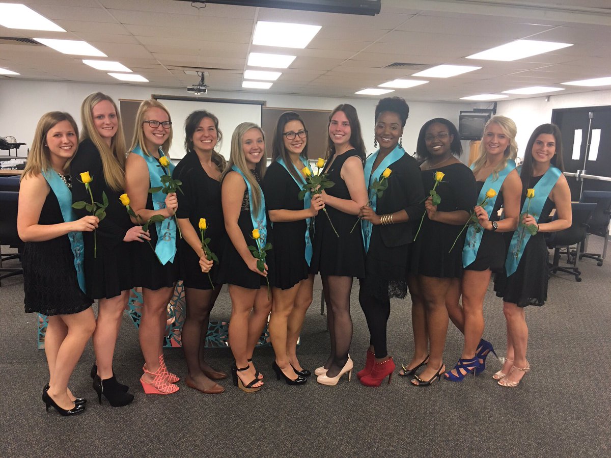 KBG_LTU's tweet photo. Tonight some of our beautiful ladies went Alum.We are proud of you all &amp; hope to see you as much as possible!🦁💙💛#LIK https://t.co/EigjZ4vy7s