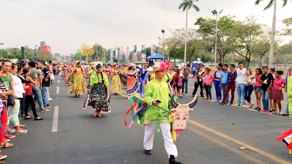 JS19JdistritoV's tweet photo. Managua celebra 🎈🎉 en #TrabajoYPaz con #AMORANICARAGUA 🌎⚪🔵✌🎺🎶 el dia internacional de l@s trabajador@s #JS19J https://t.co/aIfUkygFP5