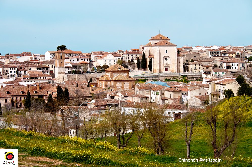 EspanaEnLatam's tweet photo. Today is Community of Madrid Day. Discover its cities and towns! #visitspain #MadridDay @TurismoMadrid #DíaDeMadrid https://t.co/onv1vFtFNI