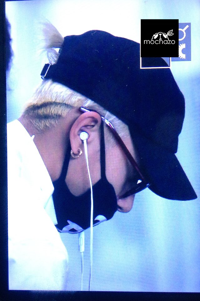 mochazo's tweet photo. #黄子韬 #TAO #타오 150502 NKG https://t.co/v9vQUUMosB