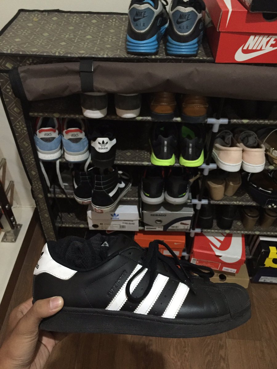 ojansyahputr's tweet photo. Wts sepatu adidas superstar 650 nego barang masih bagus "ori" sz 41 1/3,minat? Mention dulu aja #fnfjb #rbjb https://t.co/ip4P0GAQ6B