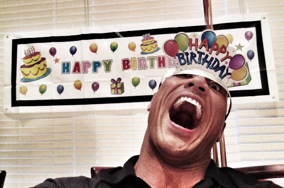 jennafurr__'s tweet photo. Happy Bday @TheRock ! #DwayneJohnsonDay 😝😝 https://t.co/qfl93ucTxT