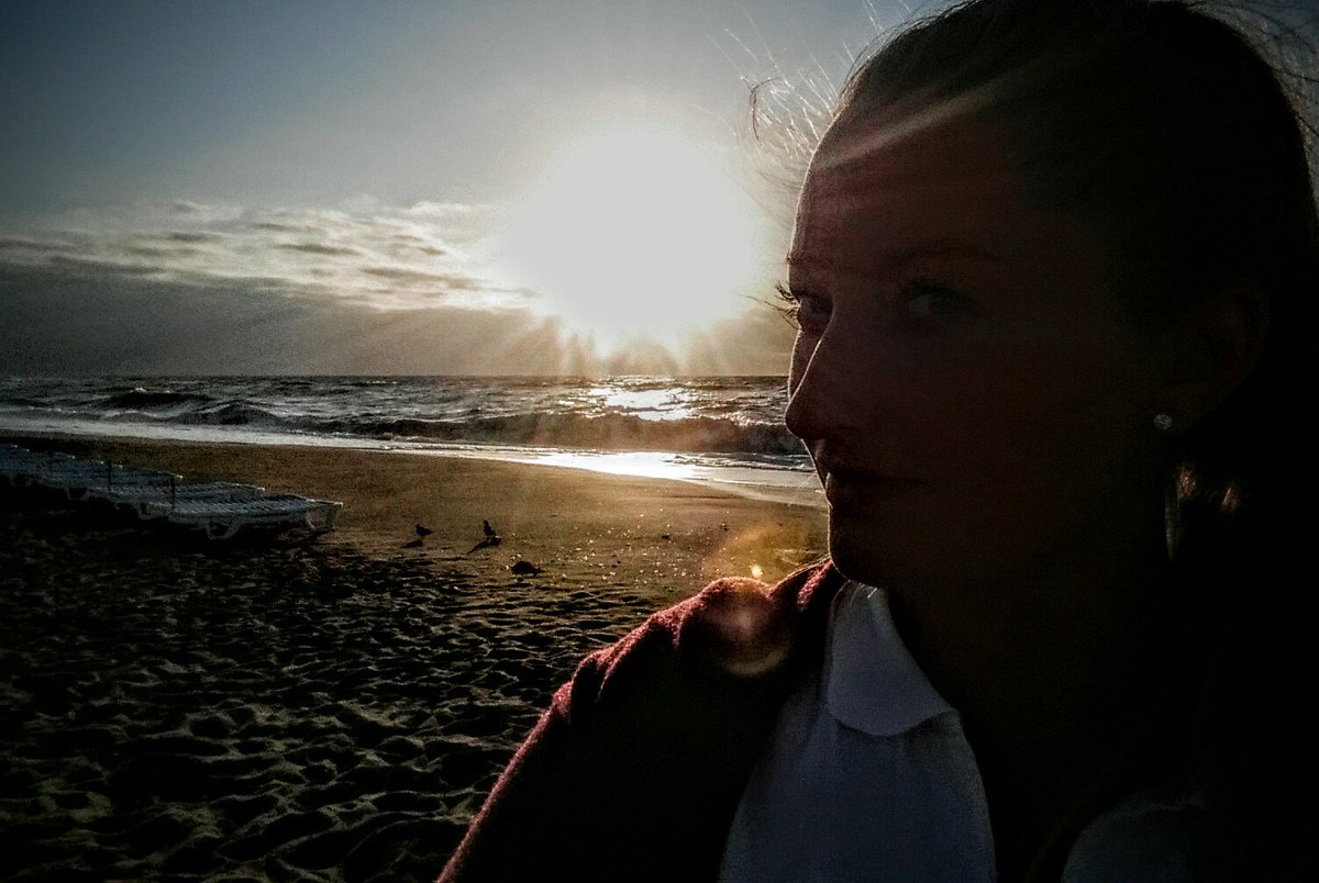 Good morning #Marbella 🌞 #sunrise to begin the day 🌴 ❤u #CostaDelSol