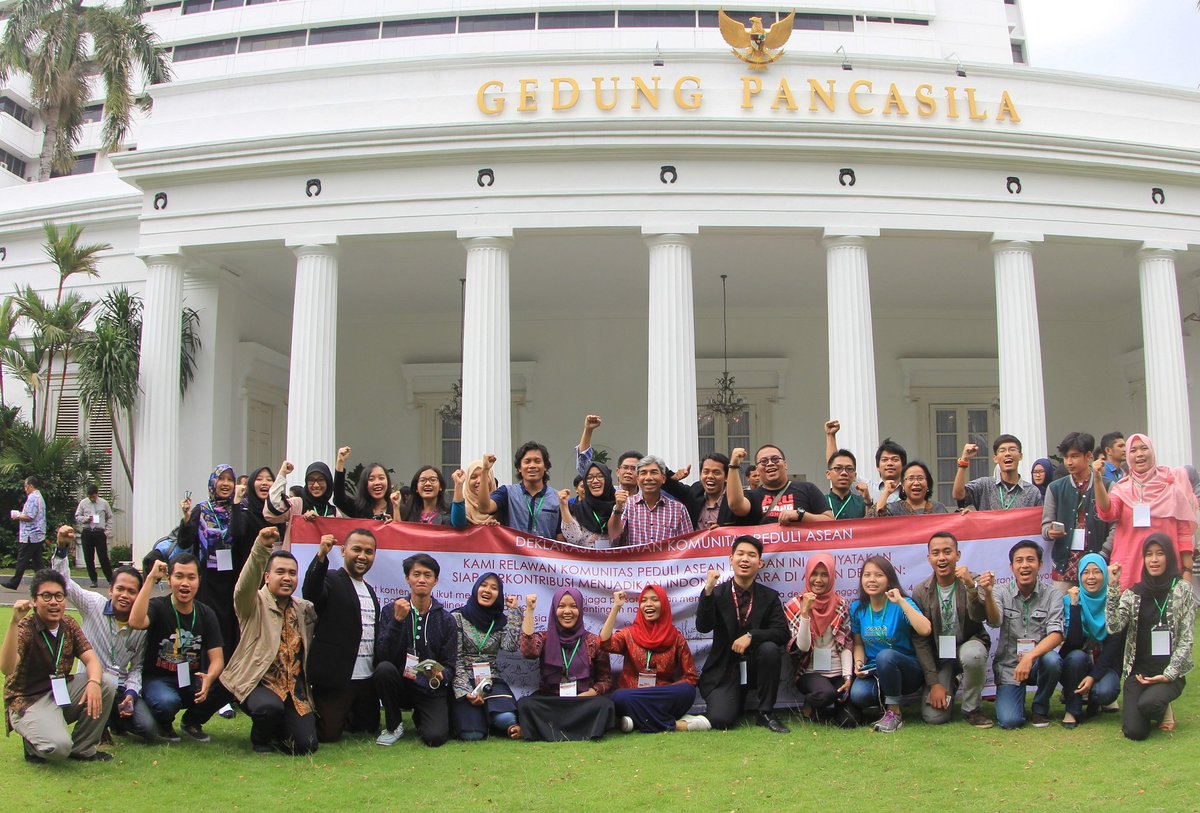 Wamenlu Apresiasi Pertemuan Komunitas Peduli ASEAN deliknews.com/2016/04/30/wam… #IndonesiaJuaraASEAN 
<a href="/deliknewscom/">deliknews.com</a>