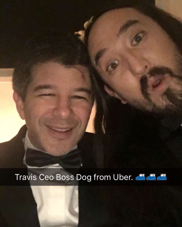 Hopped into an @Uber w/ this guy @travisk 🚗🚗🚗 https://t.co/2ryvm5Fd98