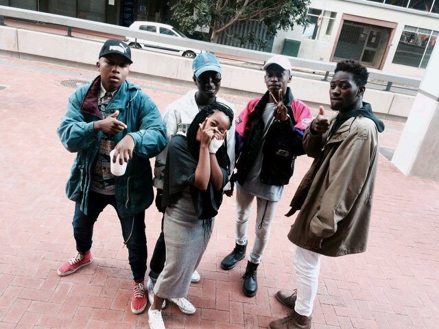 Dee_Tseo's tweet photo. Too LIT #MajilaTour https://t.co/AJEphfbDeL