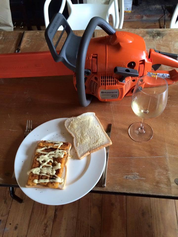 MrJamesMay's tweet photo. Perfect male existence. Wine is a Riesling, fingers by Birdseye, saw by Huqvarna. https://t.co/X0AU0YW70z