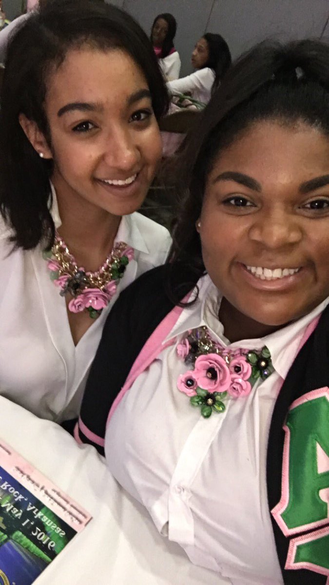 thatssoshailyn's tweet photo. Sensational South Central's 84th Regional Conference in Little Rock, Arkansas.💕💚 #SCRC #SCRC2016 #southcentralaka https://t.co/gG7R60oBg8