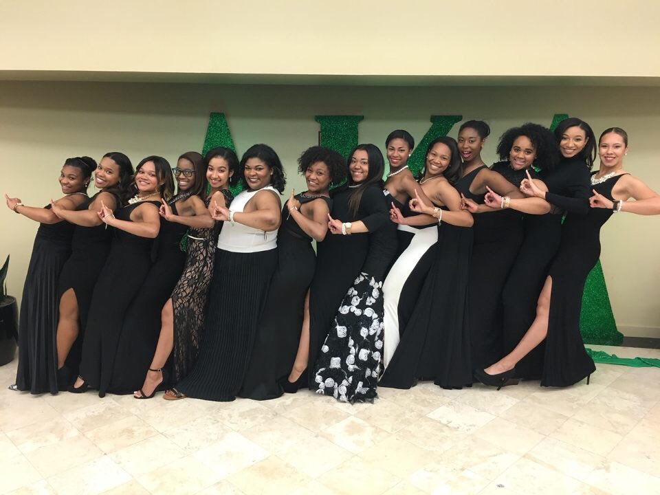 thatssoshailyn's tweet photo. Sensational South Central's 84th Regional Conference in Little Rock, Arkansas.💕💚 #SCRC #SCRC2016 #southcentralaka https://t.co/MzcKF3wHpa