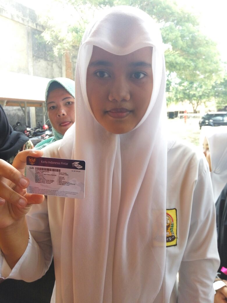 SapExpress's tweet image. Pendistribusian KIP di Desa Cot Karieng Kec. Blang Bintang Aceh Besar
#KartuIndonesiaPintar