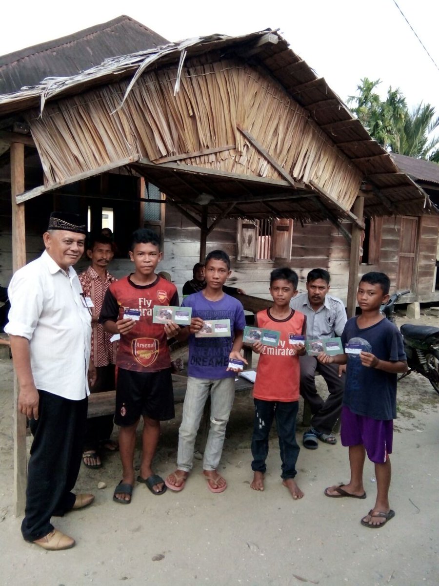 SapExpress's tweet image. Pendistribusian KIP di Desa Cot Karieng Kec. Blang Bintang Aceh Besar
#KartuIndonesiaPintar