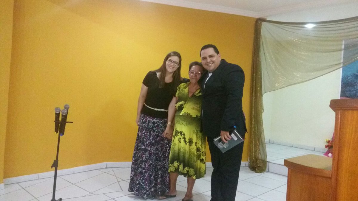 LaraQueiroz_AS's tweet photo. Houve festa no céu. Batismo na IASD Maranguape I. @pastorotimar @PrPauloKi @Pr_JadsonRocha https://t.co/mbeJrBAe43