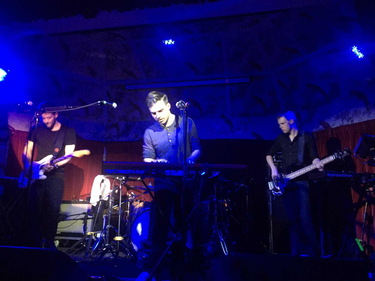 Awesome show by <a href="/boxerrebellion/">BoxerRebellion</a> <a href="/DeafInstitute/">The Deaf Institute</a> last night. Any spare tickets going for <a href="/OsloHackney/">Oslo Hackney</a> gig tomorrow?