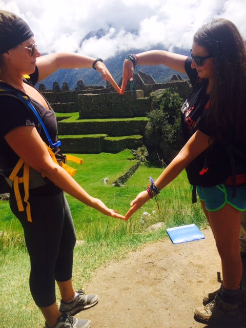 athenalamnisos1's tweet photo. .@Anna_Donov is raising money for Project Peru &amp; @eveappeal Please share &amp; sponsor her at https://t.co/Ynz0LiDEMO https://t.co/ttuYNzdgMz