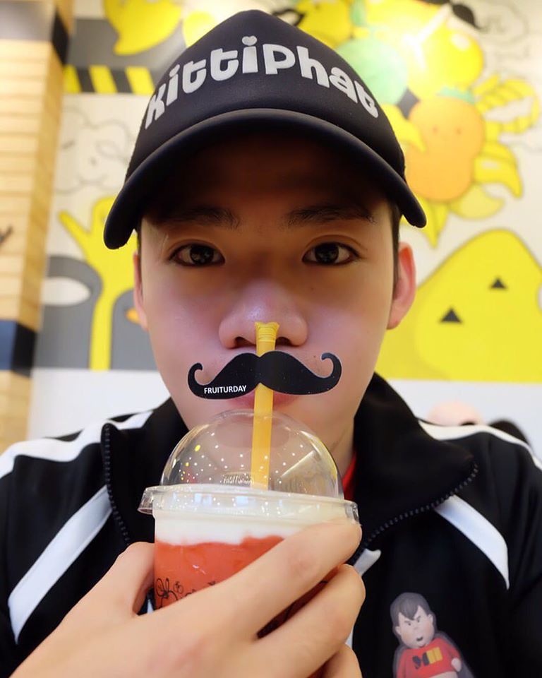 kittipat_Both's tweet photo. โตแล้ว ไว้หนวดได้ #ยาวกว่าผมอีก 55 https://t.co/M6sgoPw2xI