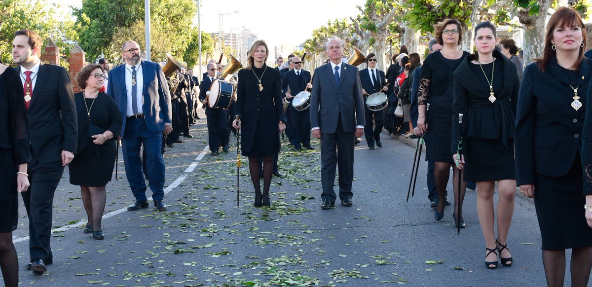 CSenmoviment's tweet photo. "Vetlarem pel principi de laïcitat. Els representants que assistisquen a actes religiosos ho faran a títol personal" https://t.co/5fIbGyOlY9