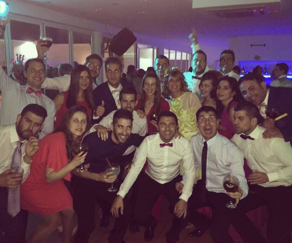 CamilahHernande's tweet photo. Que me gustan las bodas, siempre y cuando no sean la mía 😪😌 #LosEscullos #SanJose #Boda #Party #J&amp;C #piscina #CaboD… https://t.co/L4Z7eT569V
