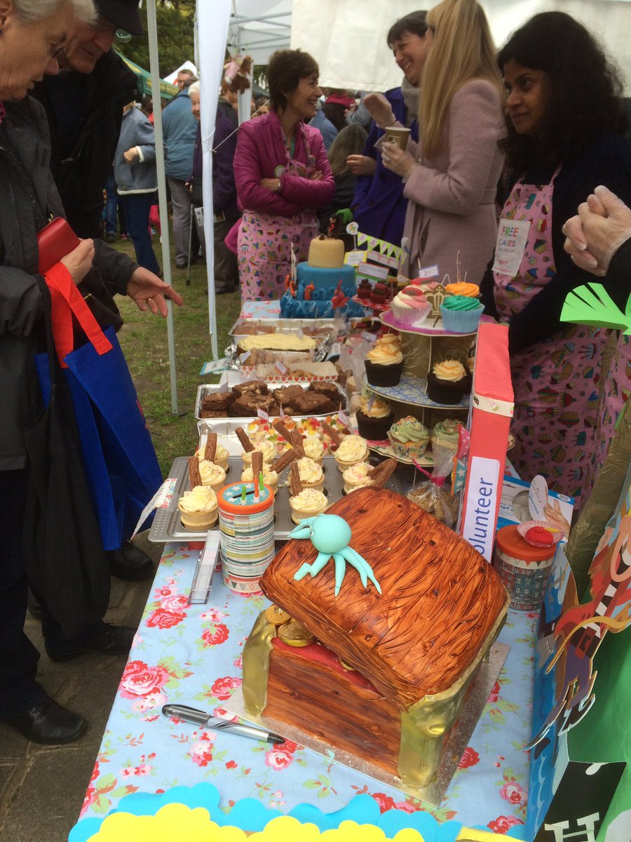 FreeCakesBrom's tweet photo. Selling like hot cakes #charity @TheMayFayre https://t.co/figMl844Hg
