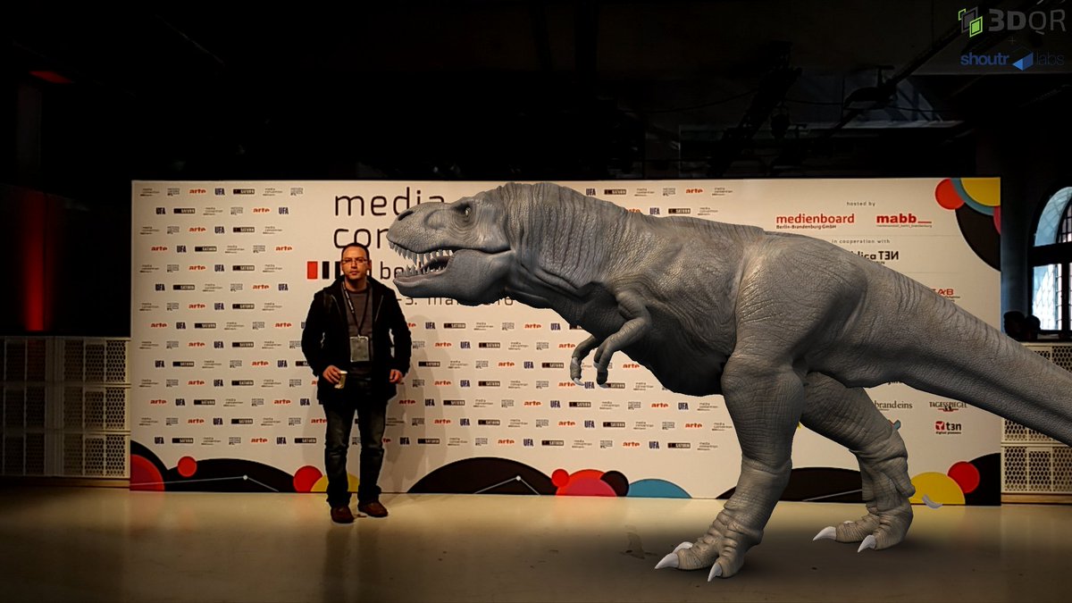 shoutrlabs's tweet photo. Geniale Augmented Reality von https://t.co/0Odcl1B7sS!#shoutrAR #repTEN @samersh https://t.co/i6ueMqe74k