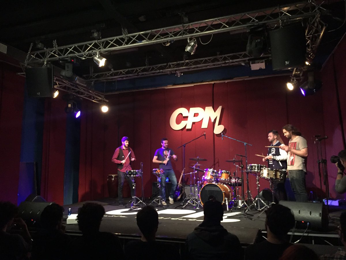 CPMmilano's tweet photo. È il momento dei Drum Bomb alla #cpmopenweek in streaming qui https://t.co/KtsXQZzKeH https://t.co/1CuydnpGFk
