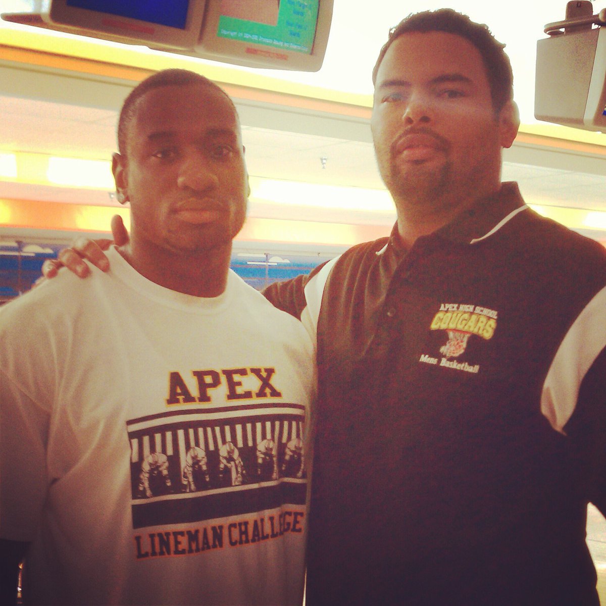 #HappyBirthday 🎂
My Son turns 26 today &amp; he calls me "Old Man!"😂
Love ya boy! #HardWorkPaysOff stay on ya #Grind 🏈💯