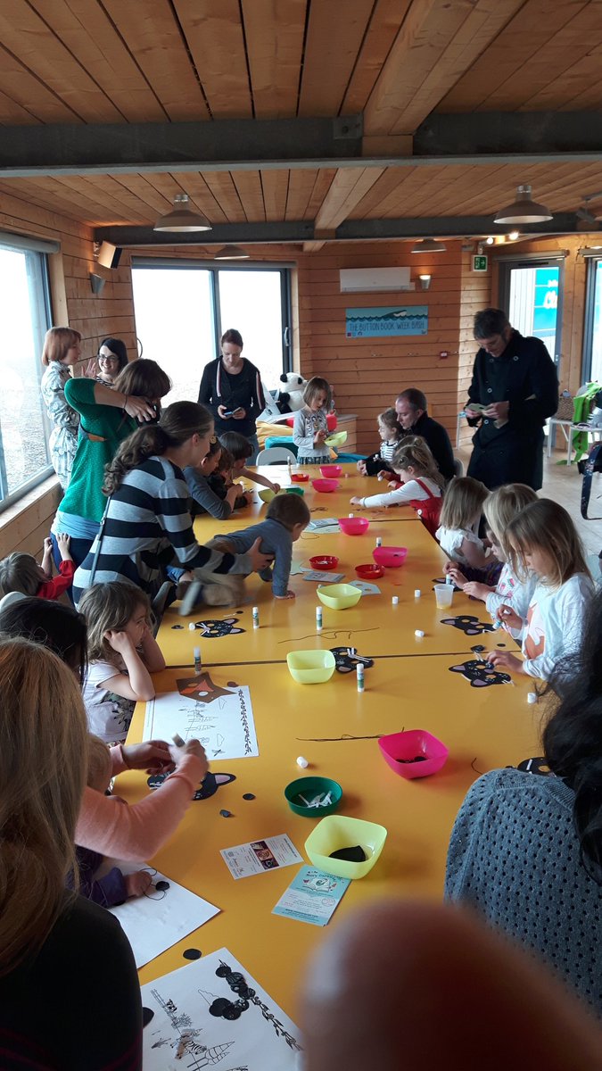 GMCbooks's tweet photo. Lots of crafting fun thanks to @StoryCarousel here @Yellowave1 this morning #buttonbookbash https://t.co/j4LRKetGFW