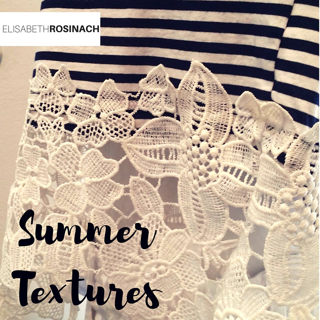 ERosinach_Moda's tweet photo. El ratllat mariner segueix incombustible aquesta temporada. #summertextures #modadona #fashionlovers #tendencies https://t.co/lPGvvxNaH4
