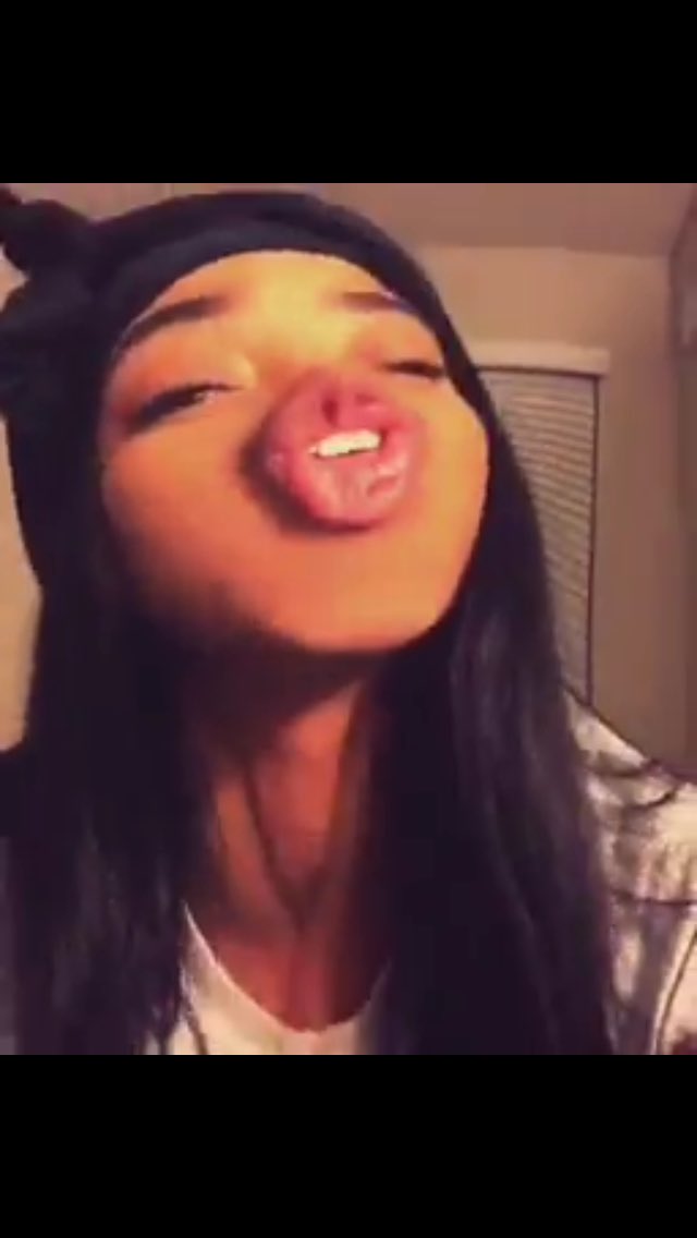 WeAreNotSimilar's tweet image. 😂😂😂😂😂 @KhadiDon