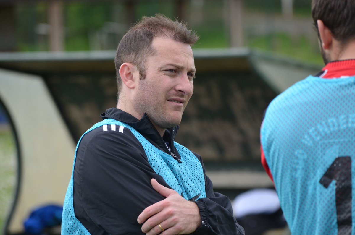 LigueFootLFPL's tweet photo. Module Arbitrage : Toutes les photos de la formation de la semaine dernière à retrouver ici https://t.co/4NhXY1sobA https://t.co/D2jRWVLJaZ