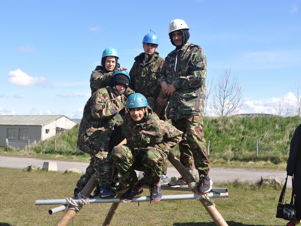 The_Black_Rats's tweet image. 1st of #ArmyChallenge crs #Huddersfield Pakistani Community Alliance &amp;amp; @TheQOY1 @YORKS_REGT bit.ly/1TfkL2Q