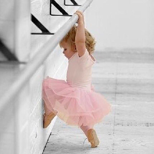 b_dancerzinc's tweet photo. Your never too young to dance, it's fun, healthy, develops discipline &amp; coordination #babyballet #tinytots #barnsley https://t.co/SkVshsPEDl