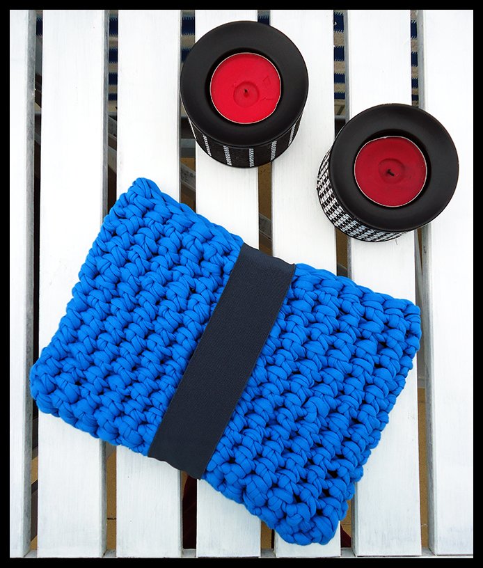 NatwhyArt's tweet photo. Like a #summer #sky - #Electric #blue #crochet #case for #tablet 10'
https://t.co/vKHuFjARnN https://t.co/gmz6fv6Qkx