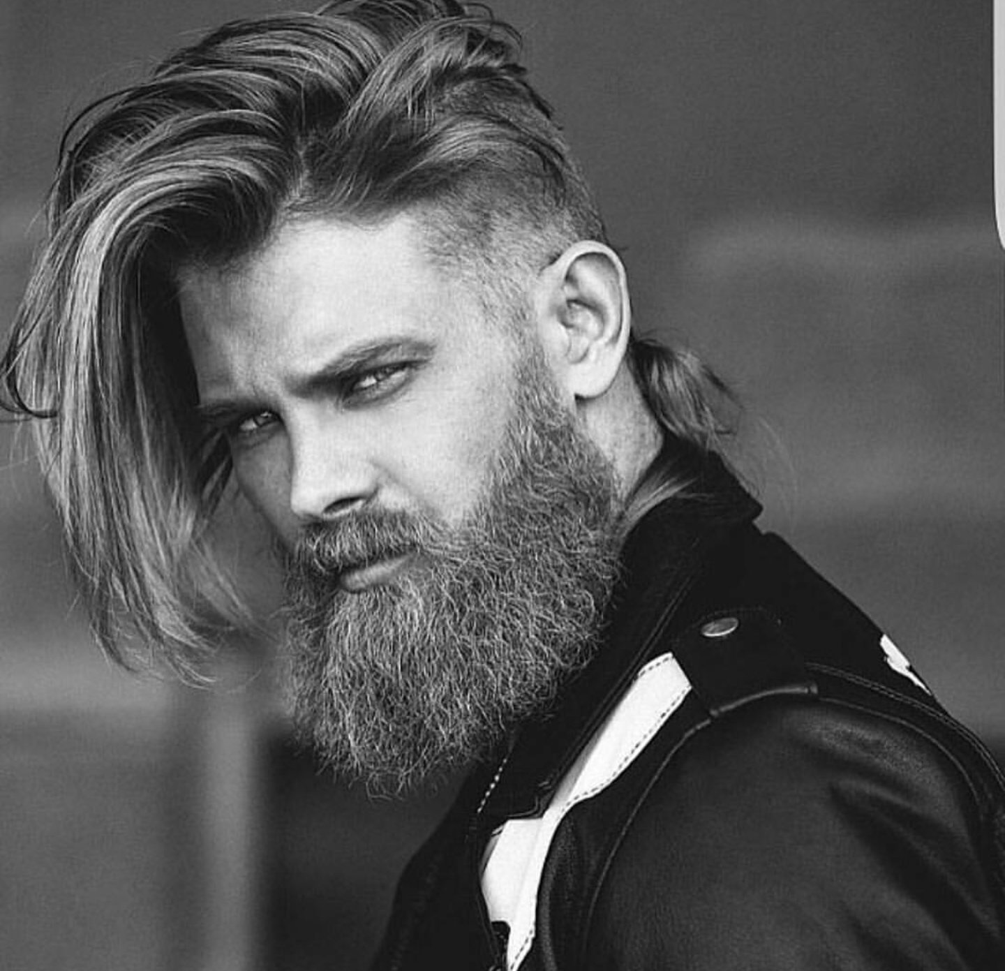 Low Fade with Beard - Men's Long Hair With Undercut Hairstyles | Men haircut  styles, Long hair styles men, Cool hairstyles for men