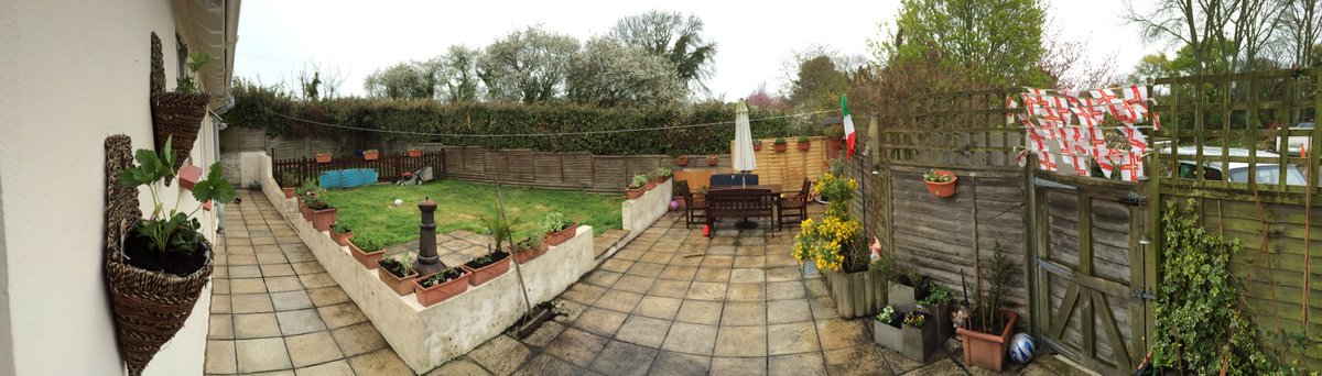 Lovely day <a href="/BeachHouseGsy/">Beach House</a> then #Grow <a href="/BandQ/">B&Q</a> &amp; 2visits to #QueuxPatioPlantCentre, gardening, now night staff <a href="/GSPCA/">gspca</a>