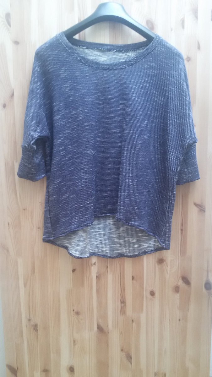 Studio_Zolder's tweet photo. @SewSimplicity I love this pattern so much! I made another two! #simplicitybyme #sewing #loveit https://t.co/2ES1mkLxK3