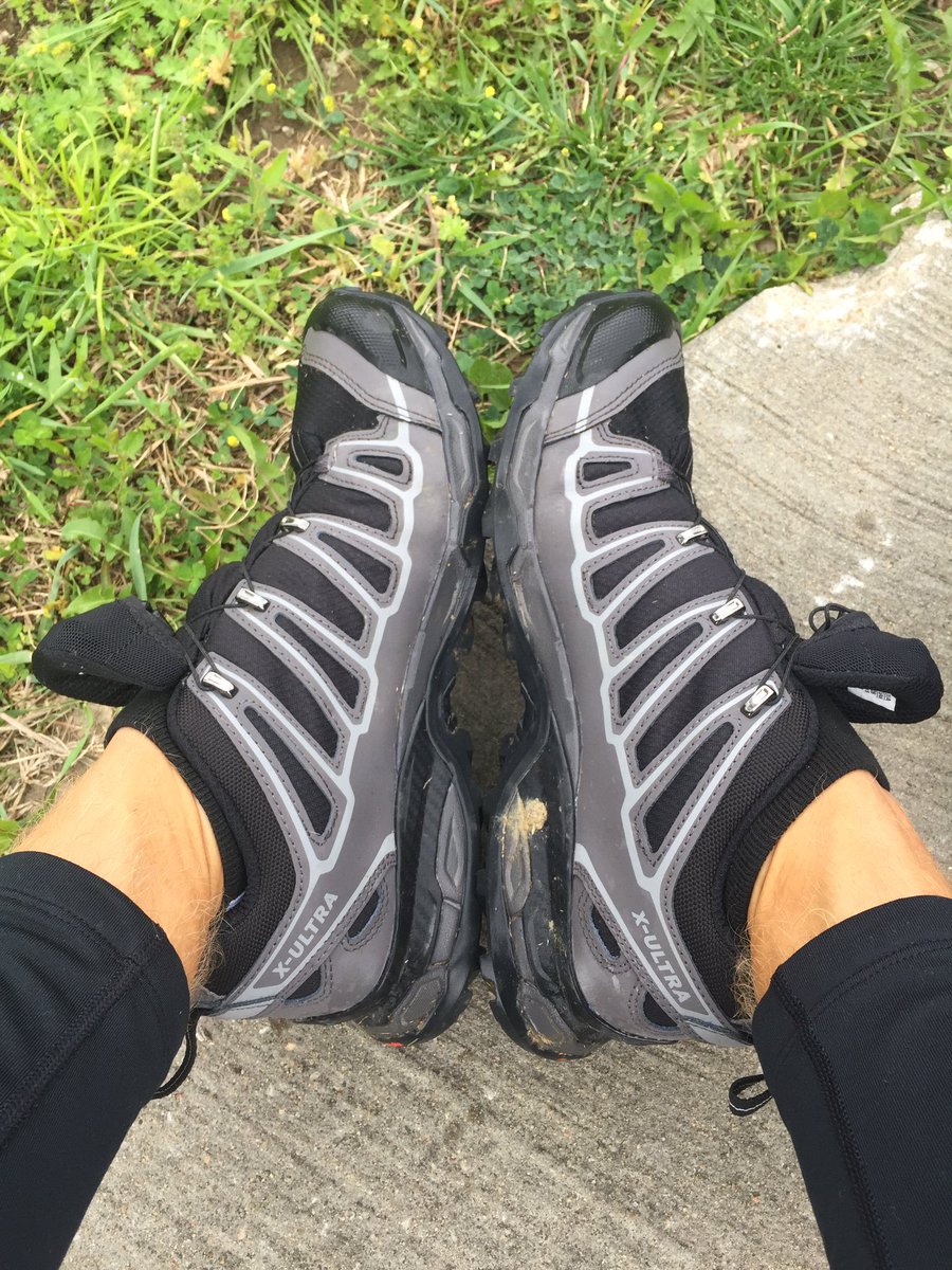 best disc golf shoes