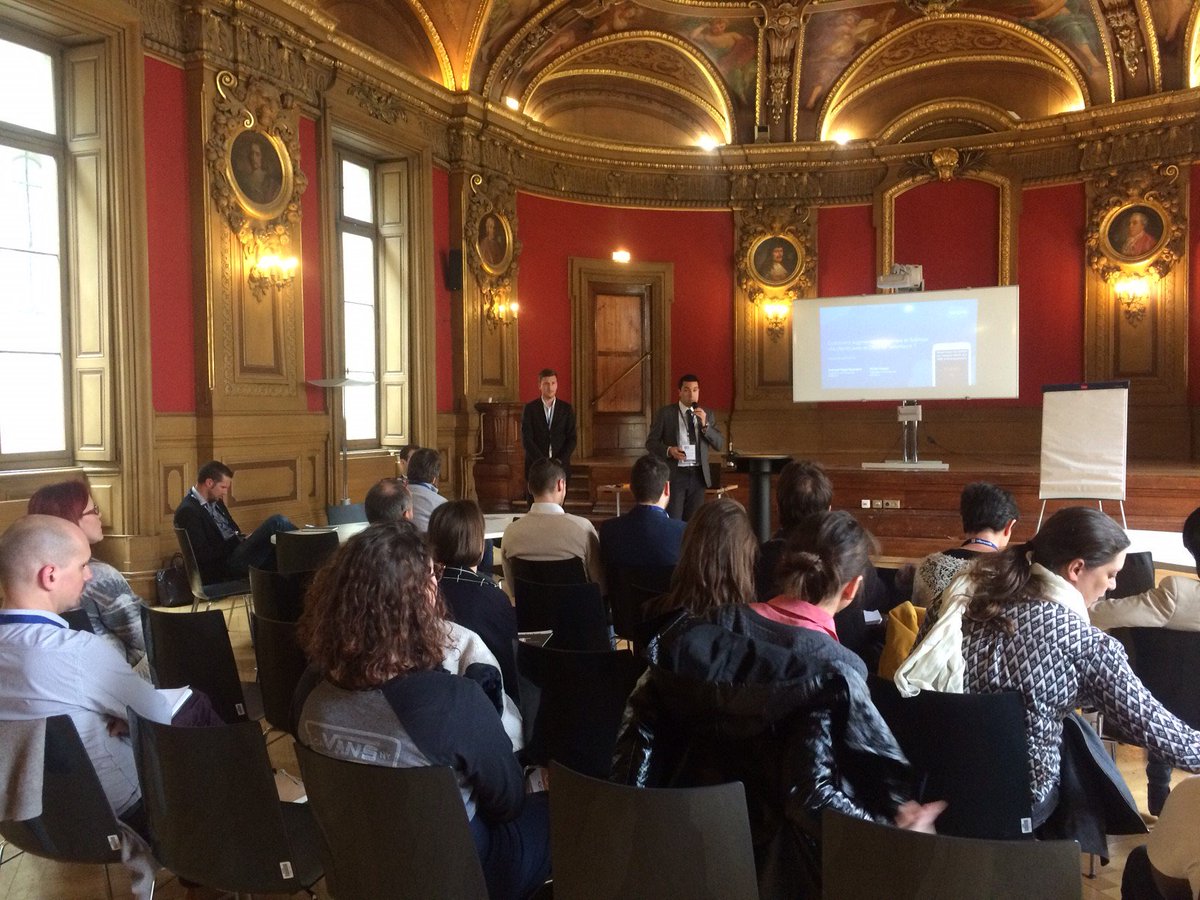 Spapobonnard's tweet photo. #GoNumerique Témoignage de Vincent Rigoudy dir. commercial chez #Azergo sur son retour d'expérience @SalesforceFR https://t.co/hZAbngs1vz